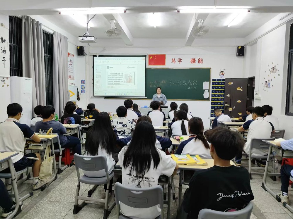 奏响礼仪教育乐章 雕琢学生美好形象——beat365中文版官网开展学生个人形象礼仪教育，助力学子素养提升