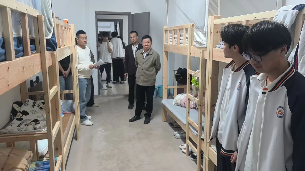 警钟长鸣，防患未然——beat365中文版官网11月27日晚开展学生宿舍安全大检查